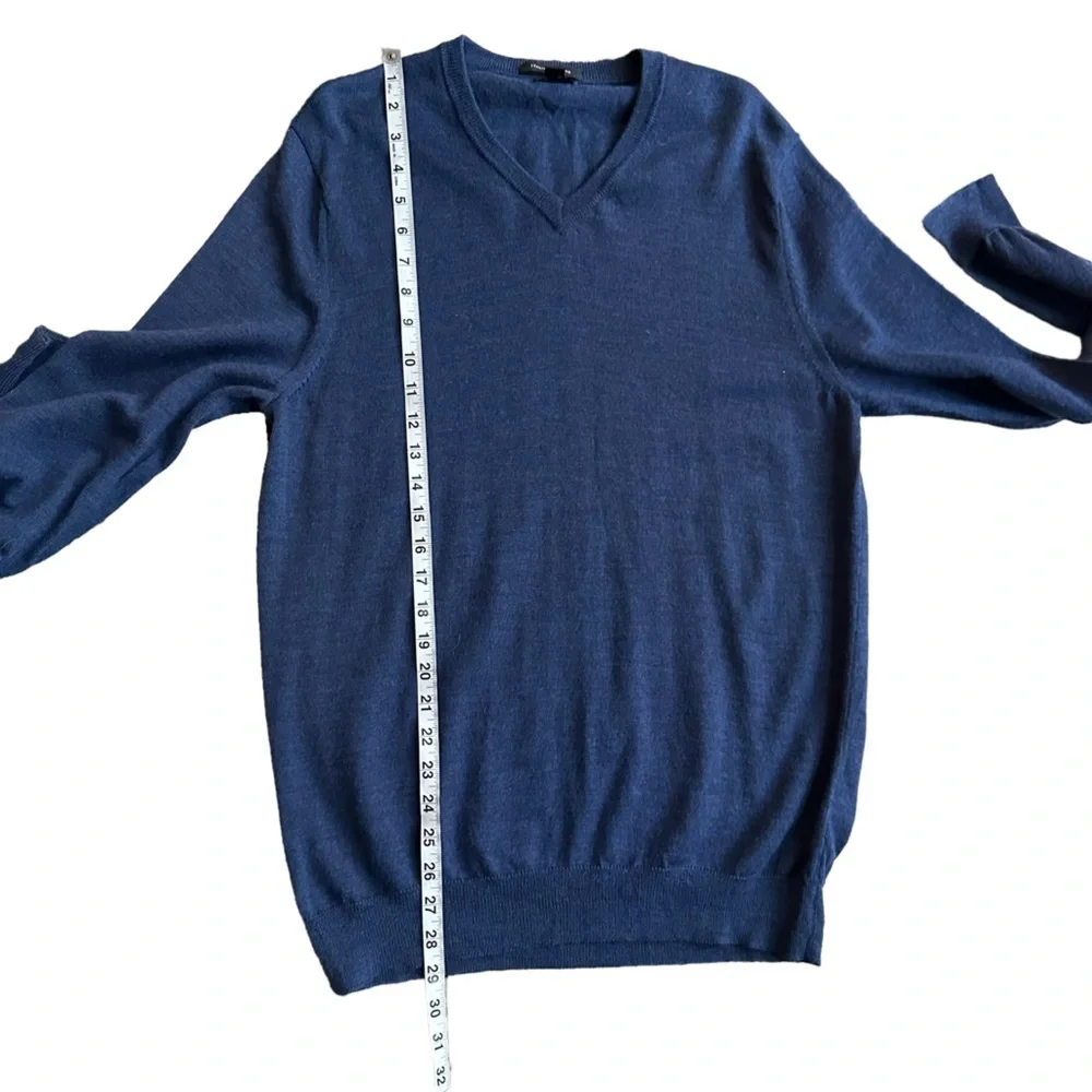J Crew Mens Navy Blue Wool V-Neck Pull Over Sweater‎ Size M